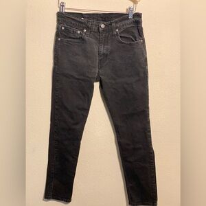 512 Levi’s 31x30. Black